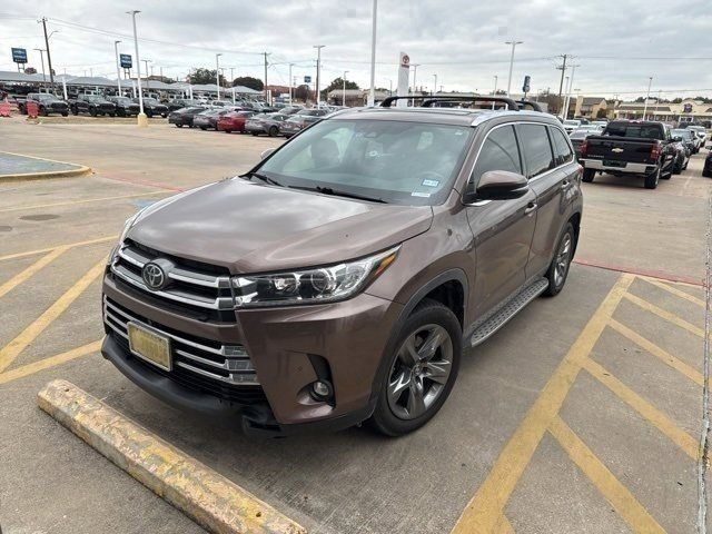 2019 Toyota Highlander Limited Platinum