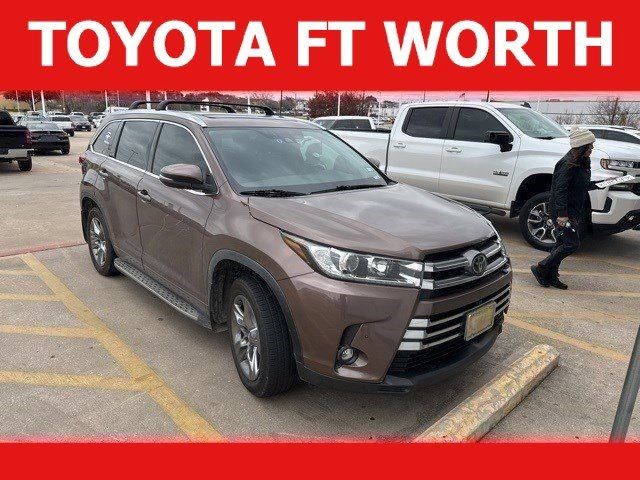 2019 Toyota Highlander Limited Platinum