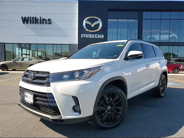 2019 Toyota Highlander SE