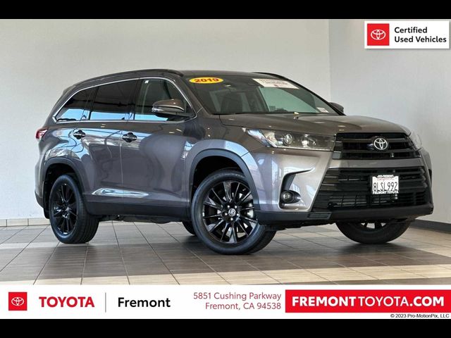 2019 Toyota Highlander SE