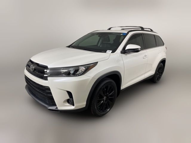 2019 Toyota Highlander SE