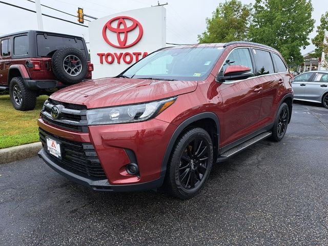 2019 Toyota Highlander SE