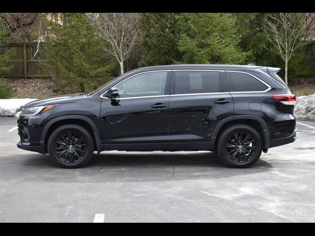 2019 Toyota Highlander SE