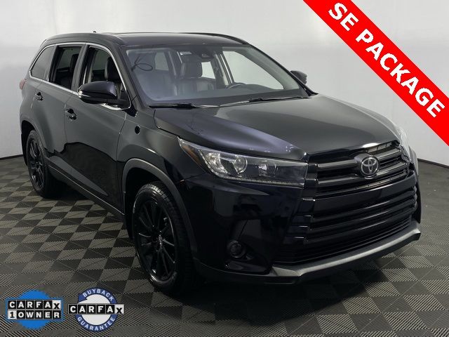 2019 Toyota Highlander SE