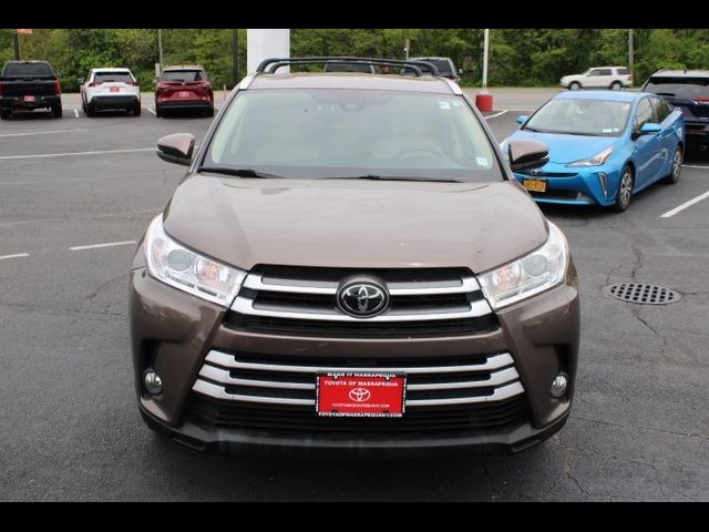 2019 Toyota Highlander SE