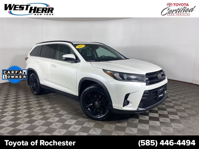 2019 Toyota Highlander SE