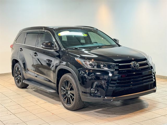 2019 Toyota Highlander SE