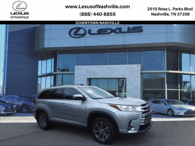 2019 Toyota Highlander SE