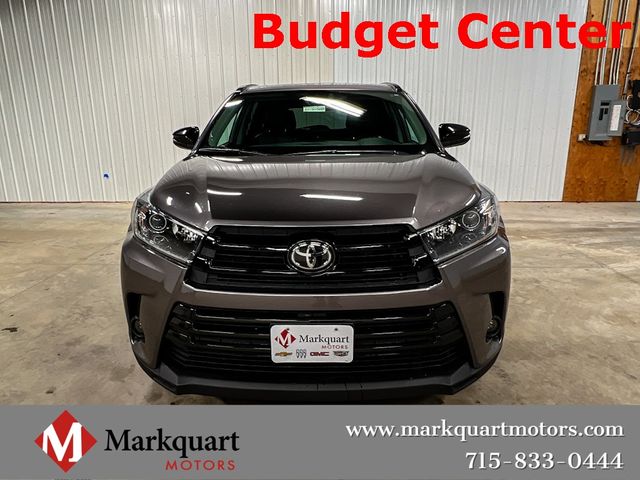 2019 Toyota Highlander SE