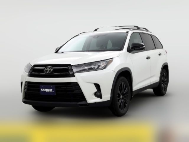 2019 Toyota Highlander SE