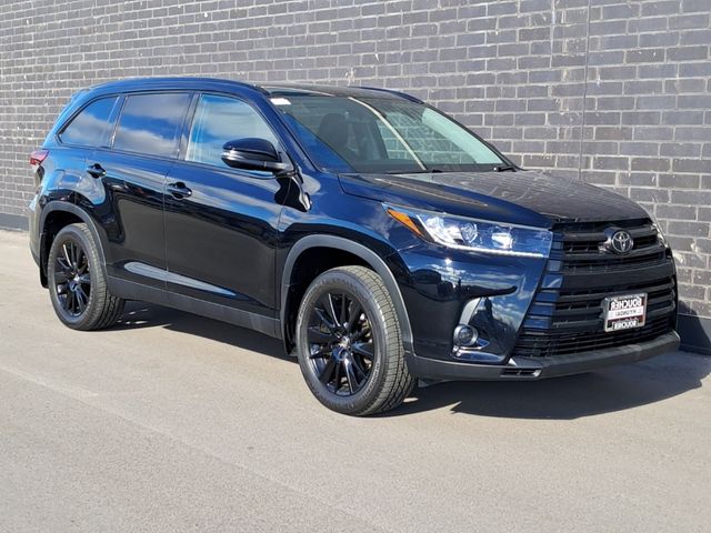 2019 Toyota Highlander SE