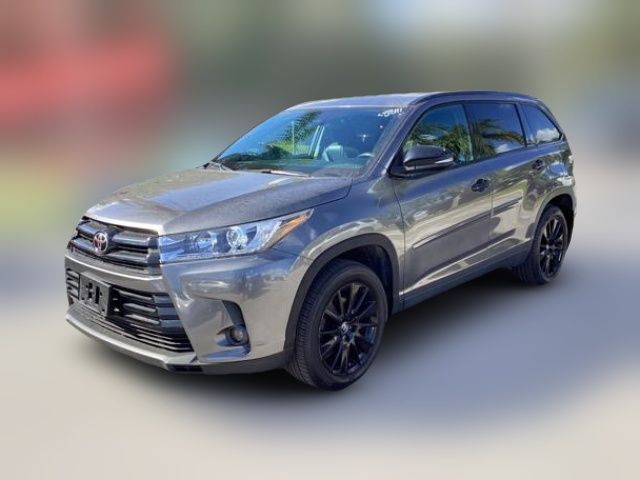 2019 Toyota Highlander SE