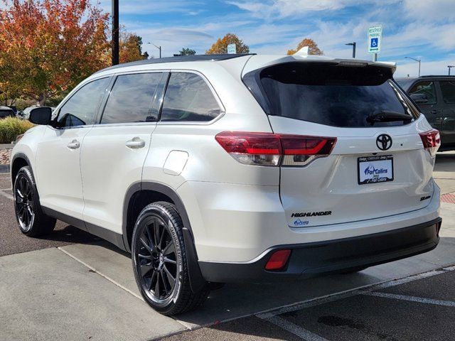 2019 Toyota Highlander SE