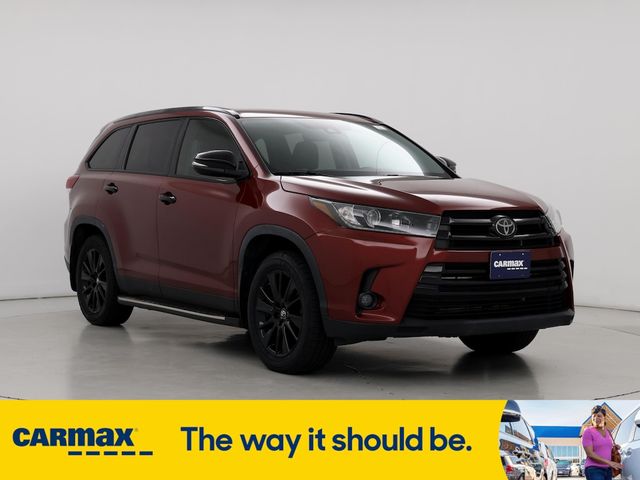 2019 Toyota Highlander SE