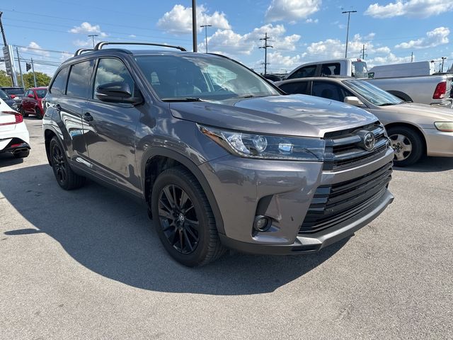 2019 Toyota Highlander SE