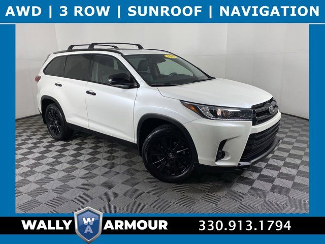 2019 Toyota Highlander SE