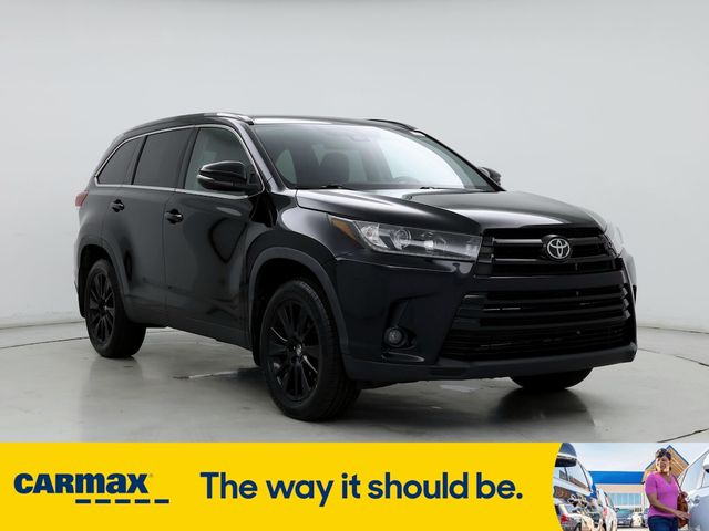 2019 Toyota Highlander SE