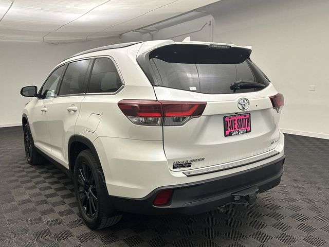 2019 Toyota Highlander SE