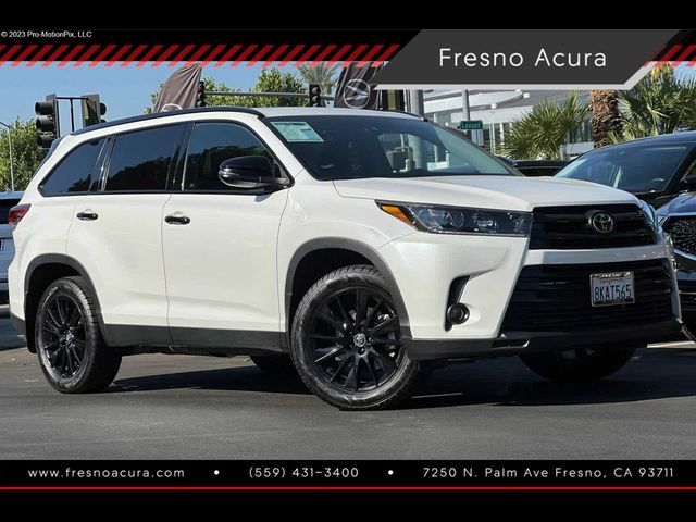 2019 Toyota Highlander SE