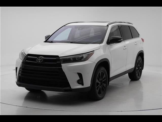 2019 Toyota Highlander SE