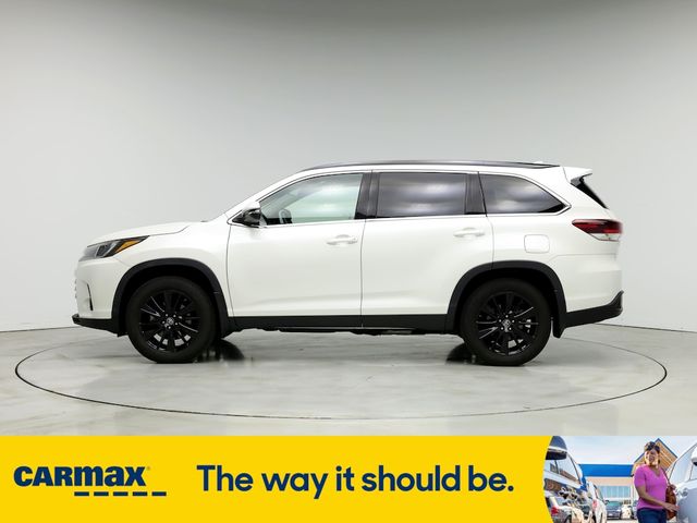 2019 Toyota Highlander SE