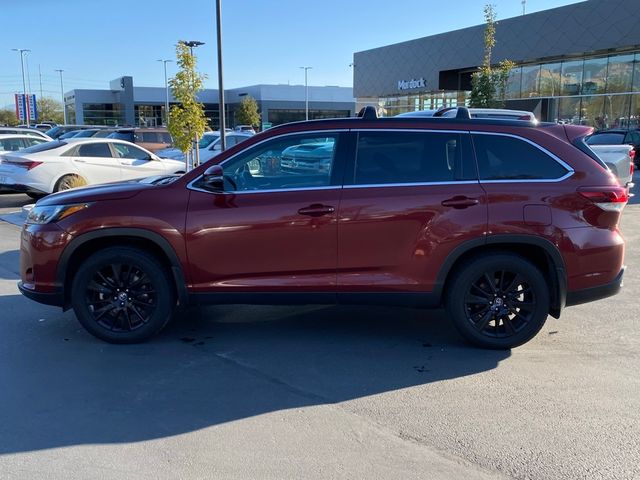 2019 Toyota Highlander SE