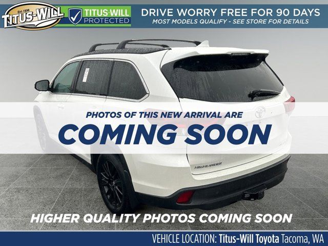 2019 Toyota Highlander SE