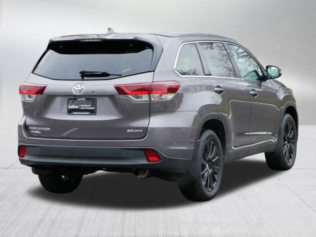 2019 Toyota Highlander SE