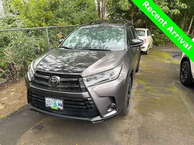 2019 Toyota Highlander 