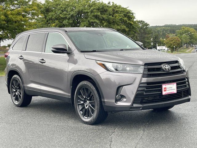 2019 Toyota Highlander SE