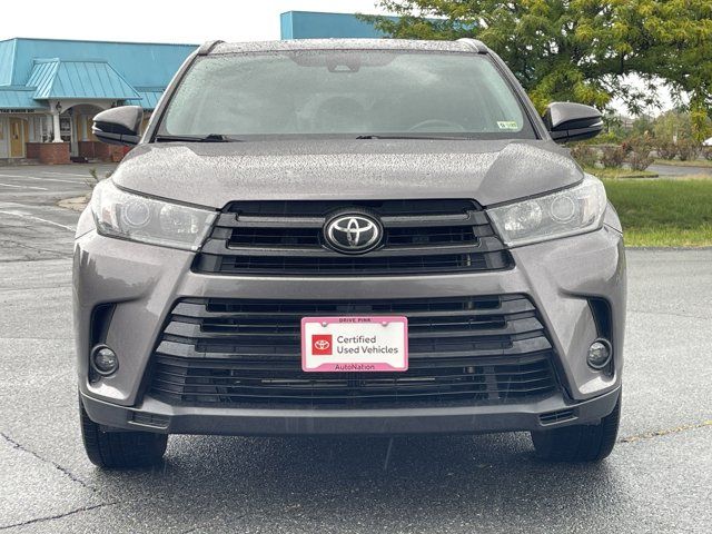 2019 Toyota Highlander SE