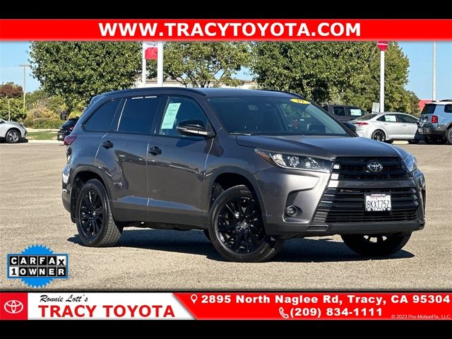 2019 Toyota Highlander SE