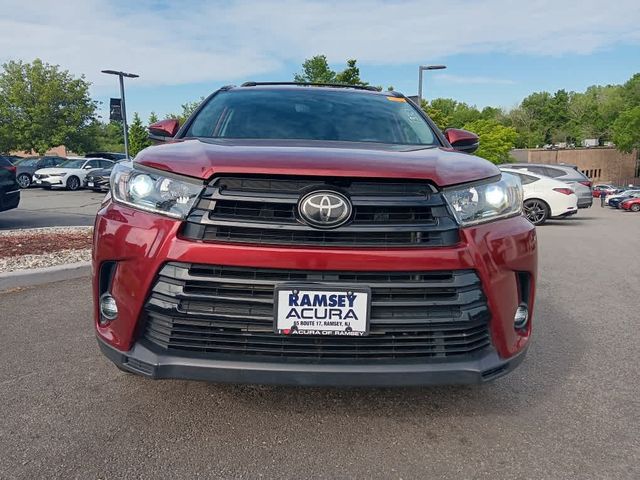 2019 Toyota Highlander SE