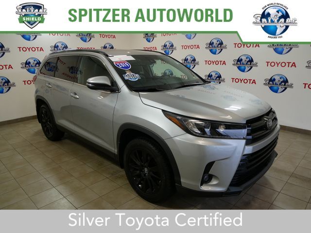 2019 Toyota Highlander SE