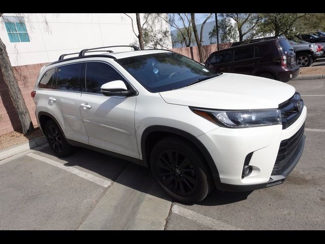 2019 Toyota Highlander SE