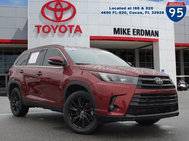 2019 Toyota Highlander SE