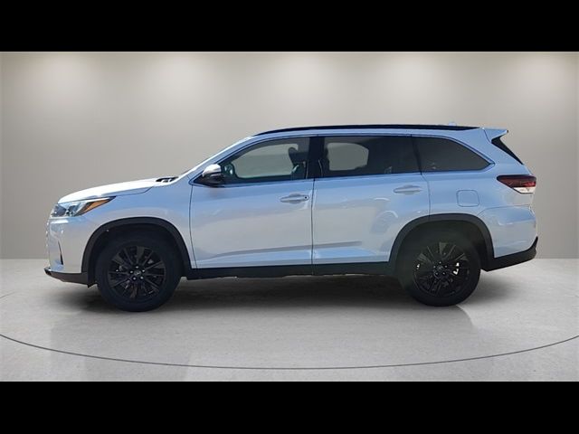 2019 Toyota Highlander SE