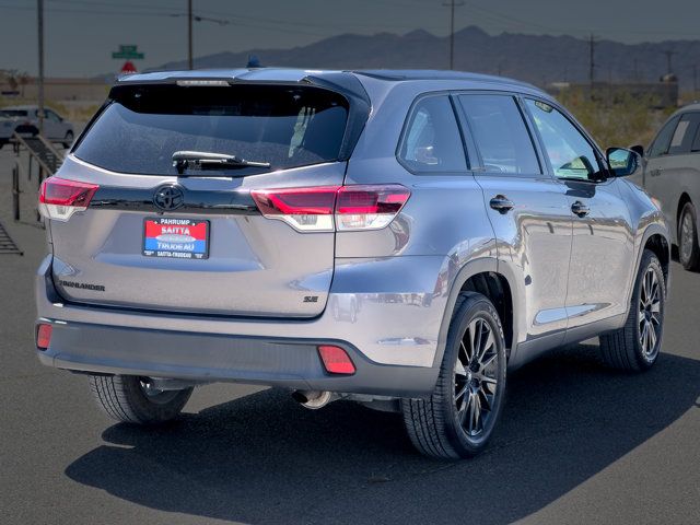 2019 Toyota Highlander SE