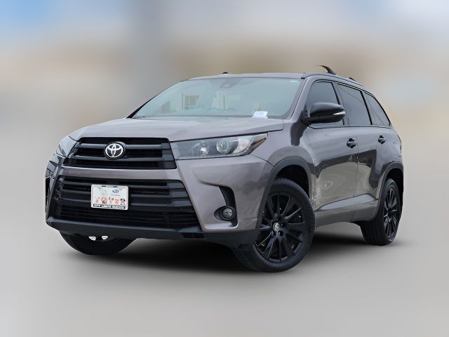 2019 Toyota Highlander SE