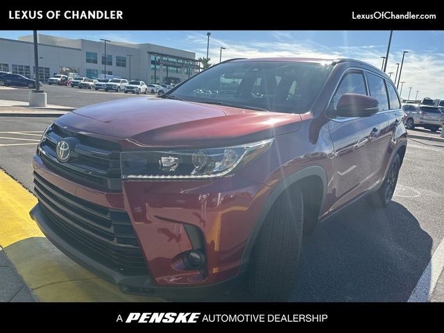 2019 Toyota Highlander SE