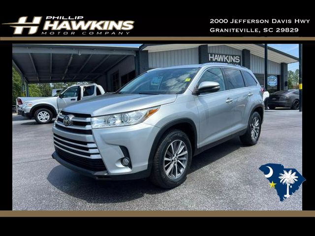 2019 Toyota Highlander SE