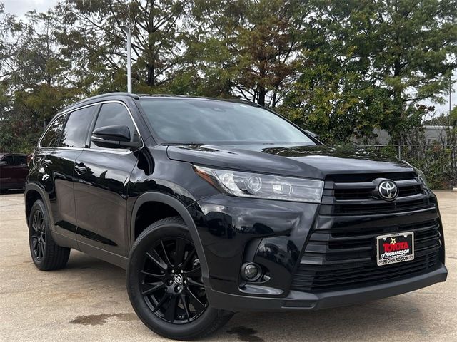 2019 Toyota Highlander SE