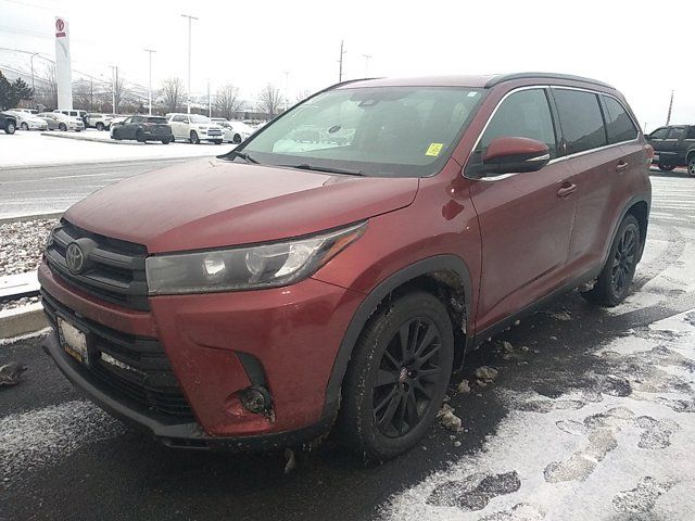 2019 Toyota Highlander SE