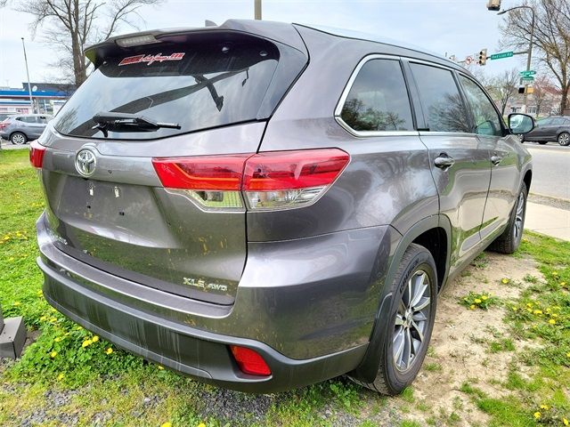 2019 Toyota Highlander XLE