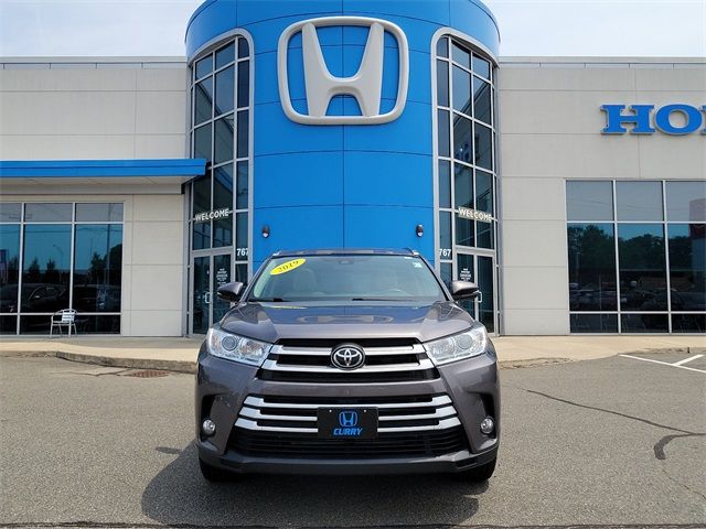 2019 Toyota Highlander 