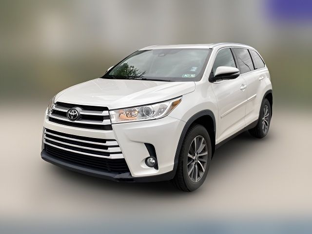 2019 Toyota Highlander 