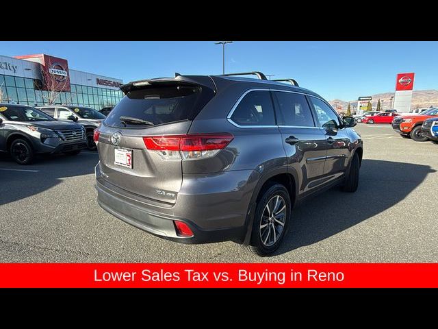 2019 Toyota Highlander 