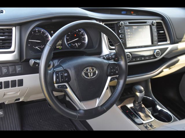 2019 Toyota Highlander XLE