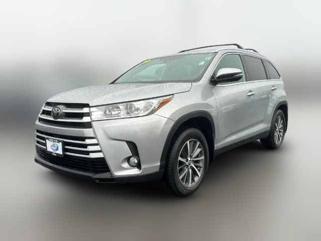 2019 Toyota Highlander 