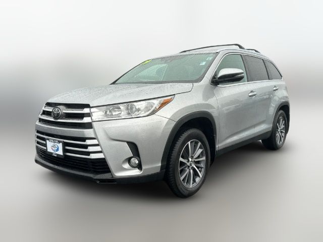 2019 Toyota Highlander 